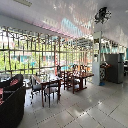 Blue Morpho House B&B Manuel Antonio Dış mekan fotoğraf