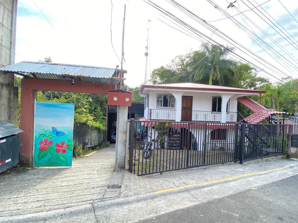 Blue Morpho House B&B Manuel Antonio Dış mekan fotoğraf