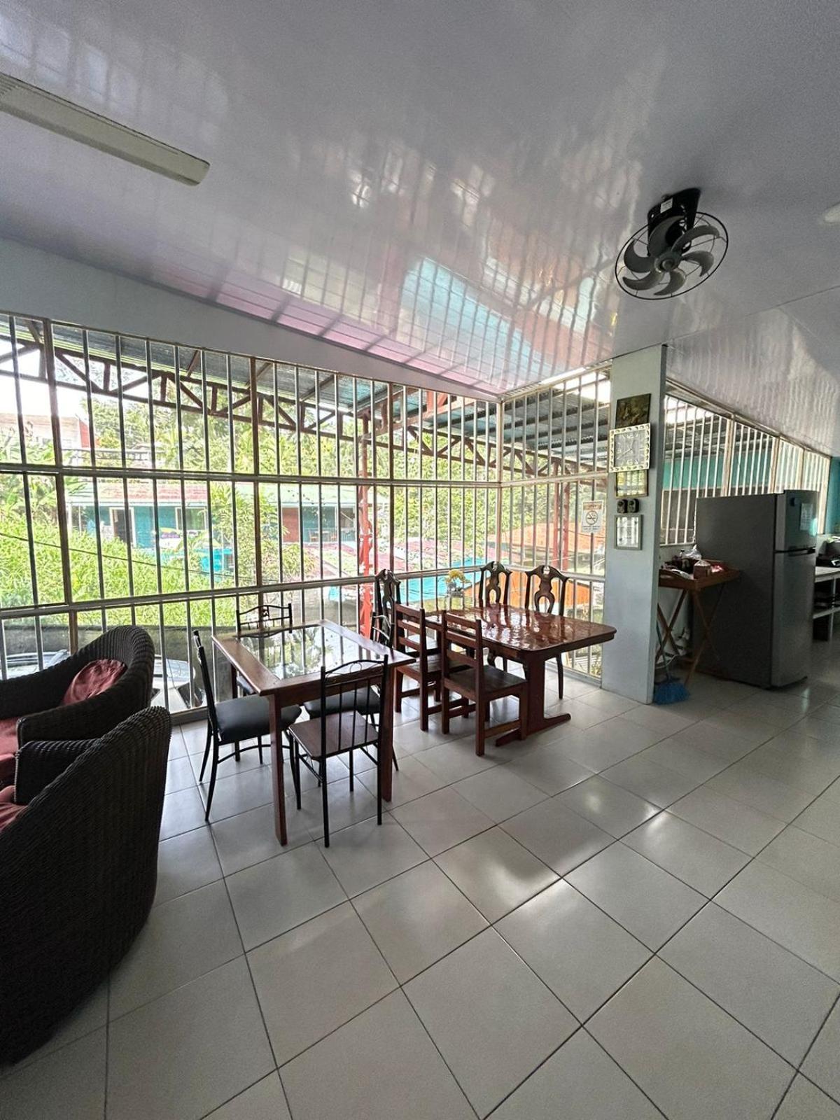 Blue Morpho House B&B Manuel Antonio Dış mekan fotoğraf