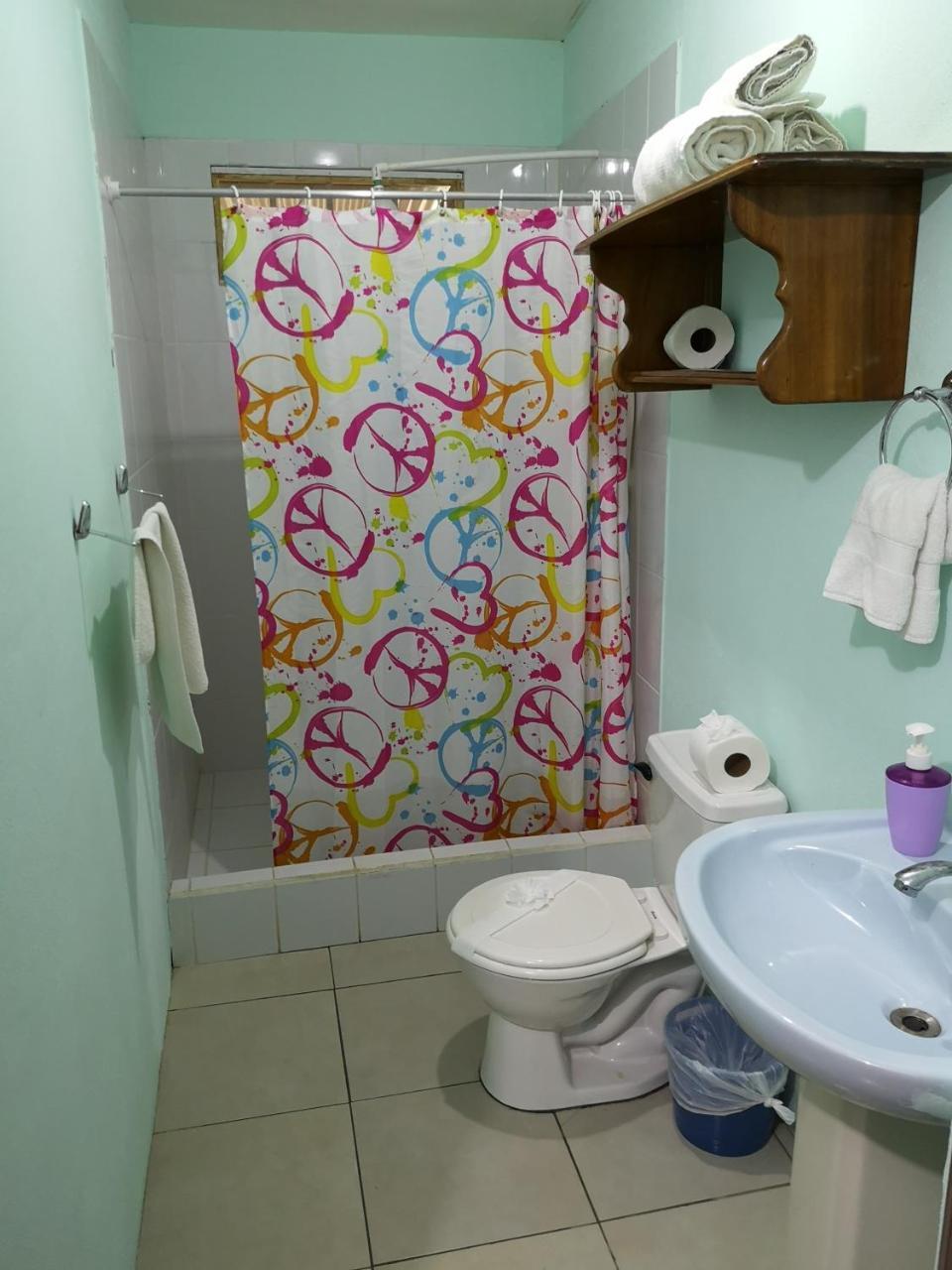 Blue Morpho House B&B Manuel Antonio Dış mekan fotoğraf